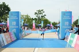 拳头还有新游戏没公开？前《LOL》手游总监新职位更新