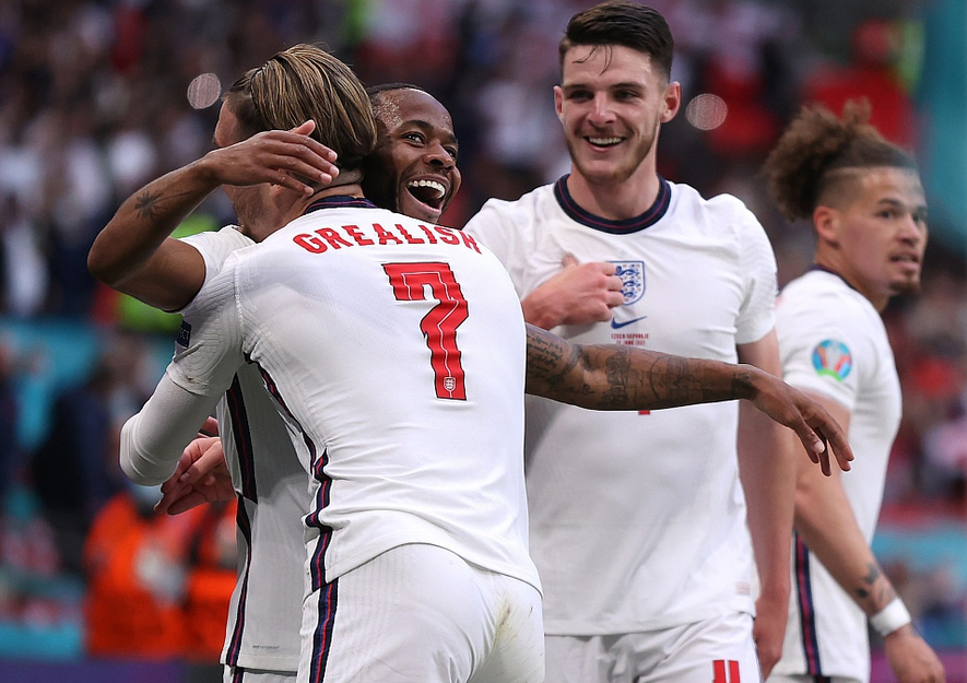 足的诚意 足的诚意